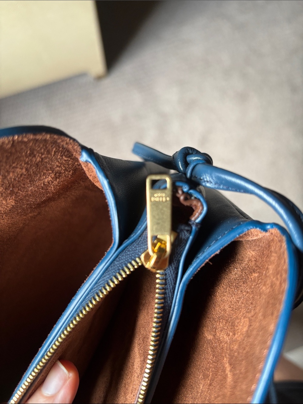Celine Teal Trio Flap in smooth lambskin, mint condition! - Picture 17 of 17